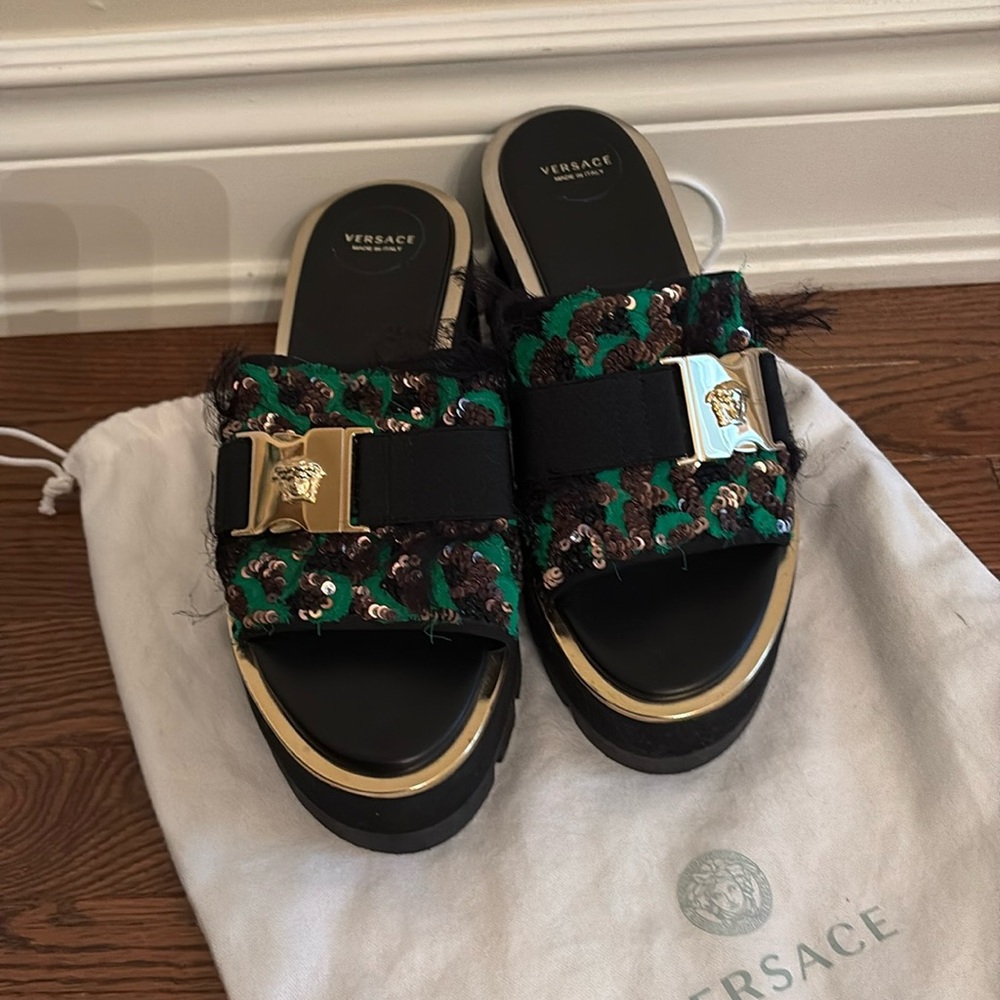 Brand new Versace shoe